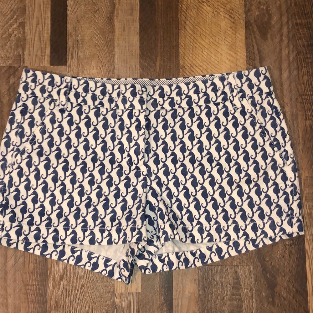 2 for $25🌼 JCREW seahorse chino shorts